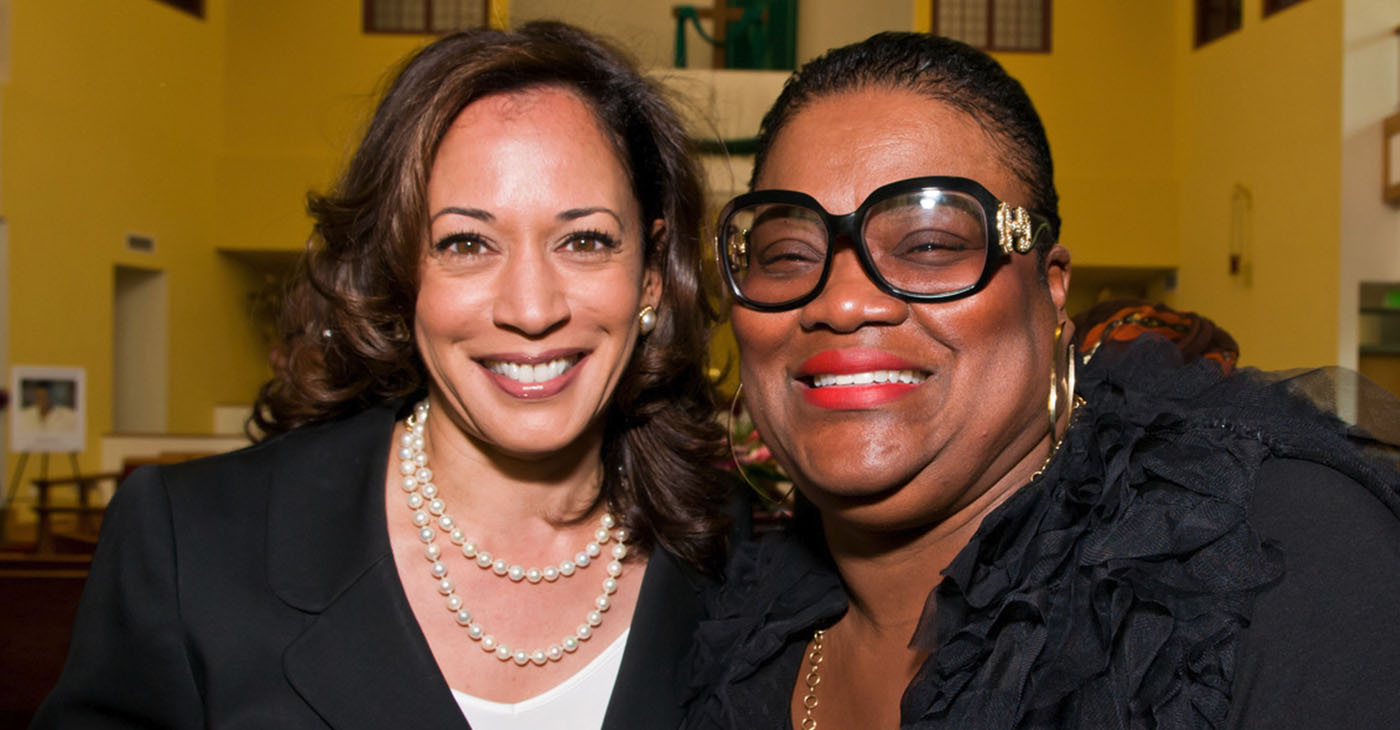 Sun Reporter publisher, Amelia Ashley Ward and Vice President Kamala Harris
