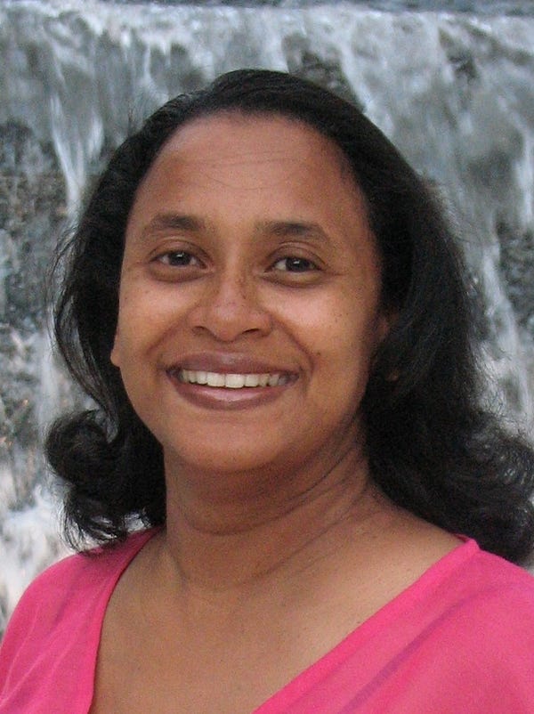 Sandra Hinds