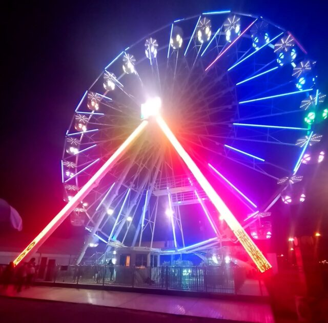  In Midway, smaller Illuminated ferris wheel