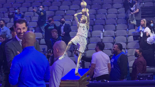 Smaller Replical of Upcoming Dirk Statue