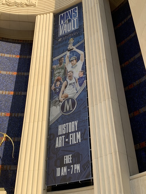 Mavs Vault Banner