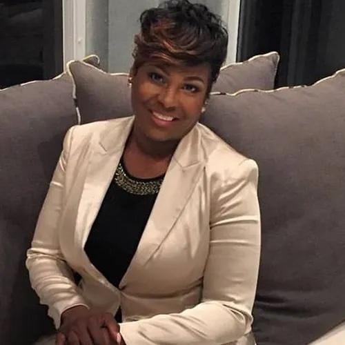 Superb Woman: Felicia Frazier – Texas Metro News