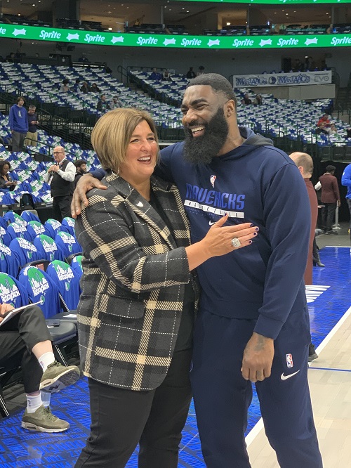 Wings Coach Latricia Trammell and Mavs Assistant Coach God Shammgod