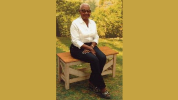 Bobbie Nell Monroe Glover