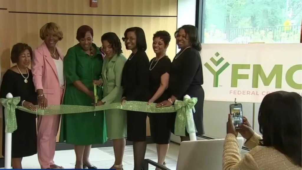 Alpha Kappa Alpha Sorority opens new credit union – Texas Metro News
