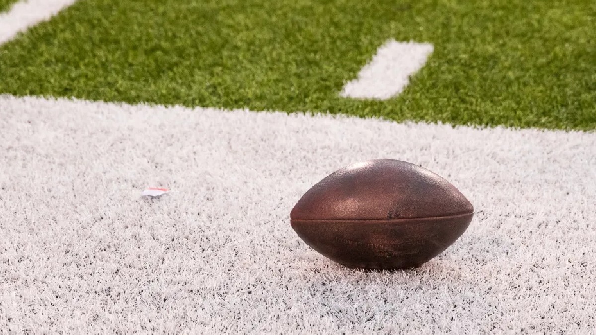 16-year-old male dies after shooting at Oklahoma high school football ...