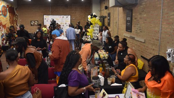 The-BlackPRint-event-at-Momentum-Coffee-in-the-South-Loop-Photo-Dave-Roy-Photography
