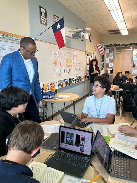 Congressman Marc Veasey talking with 7th grade students in Reading-Language Arts class at Johnson Middle School.