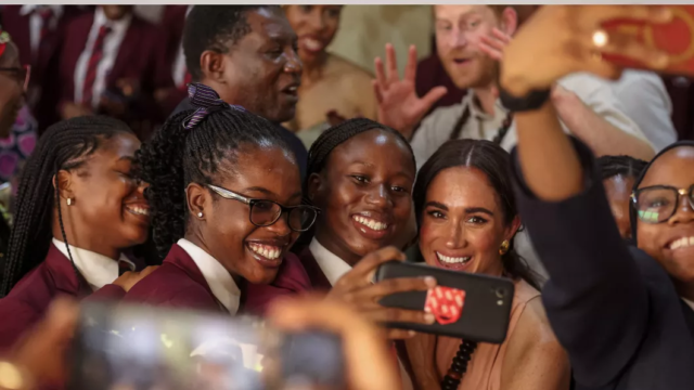 Black Women Take selfie