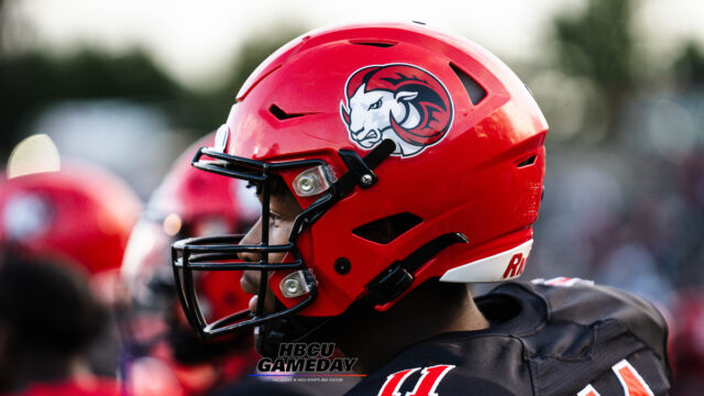 Daylin Lee of WSSU football 