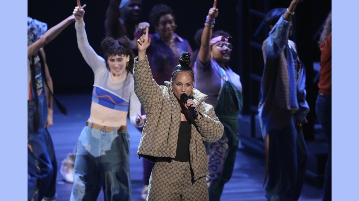 Alicia Keys’ ‘Hell’s Kitchen’ brings on the heat at the Tony Awards