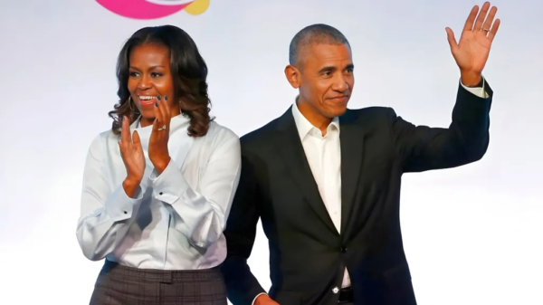 Obamas Endorse Harris
