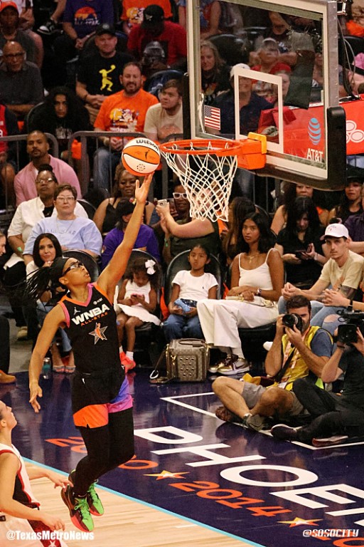 WNBA All-Star Allisha Gray does a layup