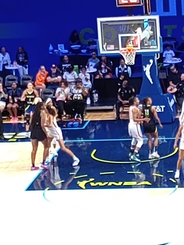 Dallas Wings vs Connecticut Sun The Action on the floor