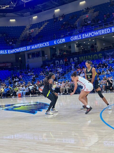 Dallas Wings Arike Ogunbowale