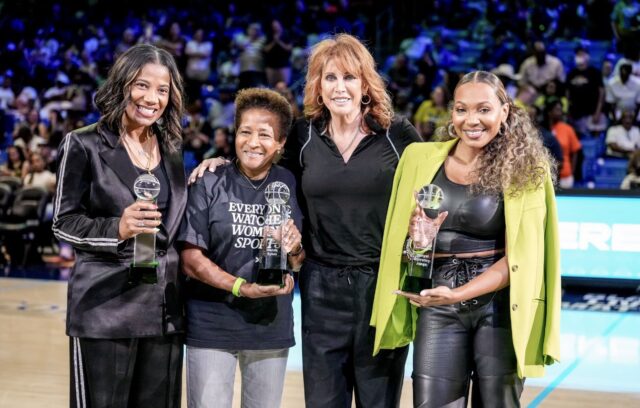 Inspiring Women's Night Award Winners, Cheryl Action Jackson, Comedian Wanda Sykes and Danyel Surrency Jones with Nancy Lieberman.