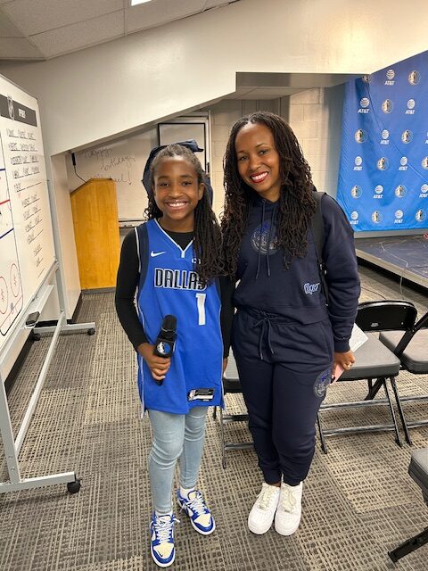 Mavs Kid Reporter Sarai Stokes-Mitchell, and her mom Kidada Mitchell