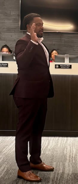 Travis Bruton being sworn in as Mayor Pro Tem in Glenn Heights Photo courtesy: City of Glenn Heights
